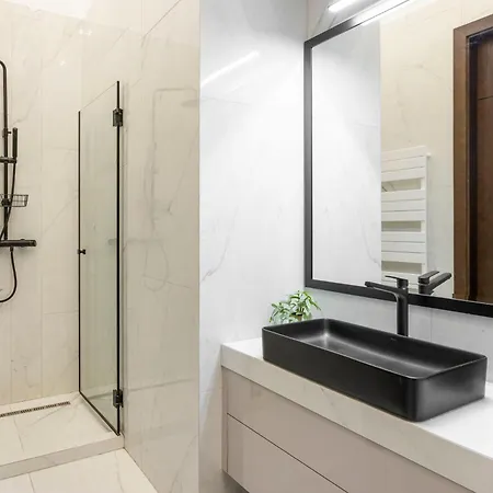 Luxurious High-end Grand In The Center Of Будапешт